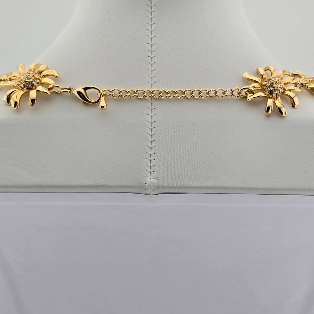 Nolan Miller Crystal Rhinestones Edelweiss Flower Gold tone Necklace - Picture 2 of 7